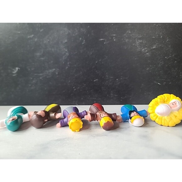 Nativity Plastic Finger Puppet Set Vintage - Picture 8 of 10